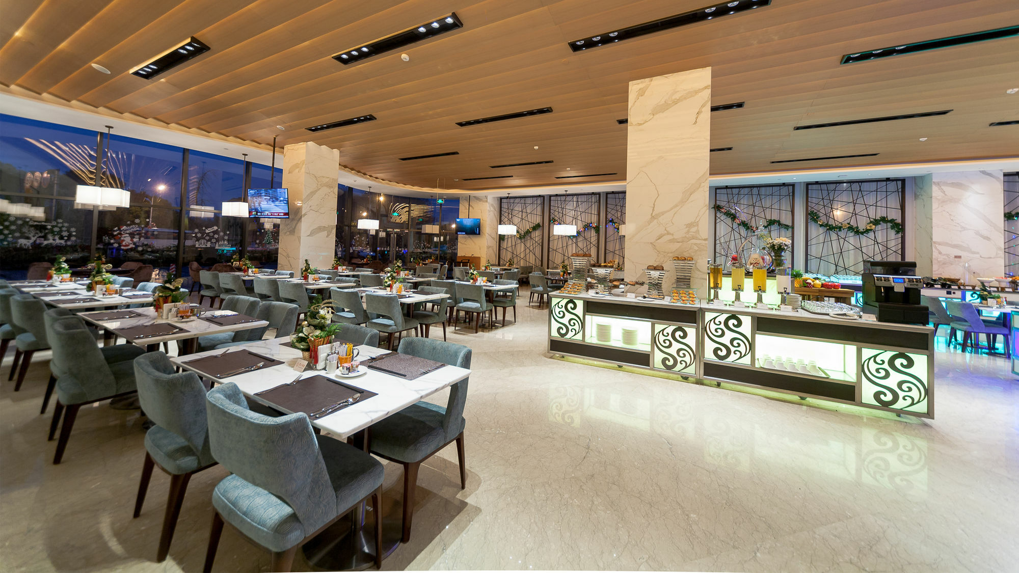 Holiday Inn Nanjing Xuanwu Lake By Ihg Екстер'єр фото